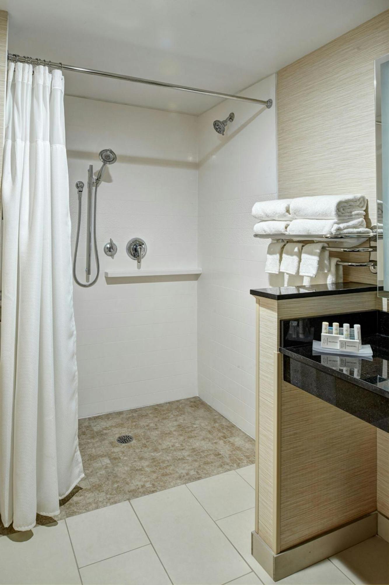 Fairfield Inn & Suites By Marriott Detroit טרוי מראה חיצוני תמונה