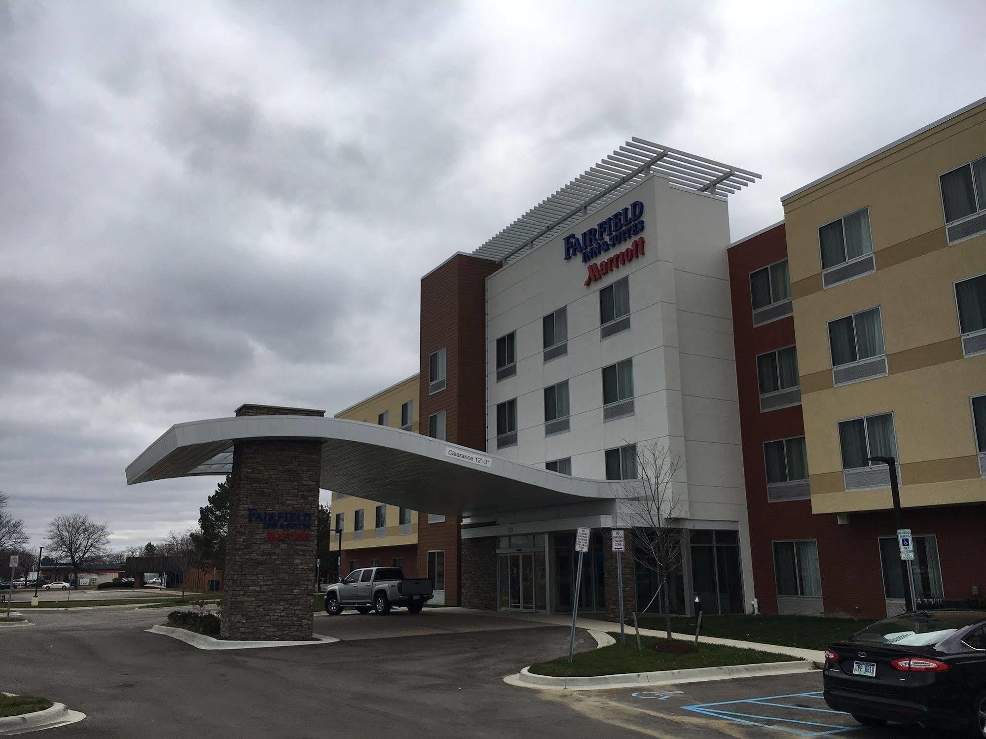Fairfield Inn & Suites By Marriott Detroit טרוי מראה חיצוני תמונה